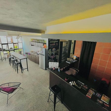Los Muertos Hostal Puerto Vallarta Exterior photo